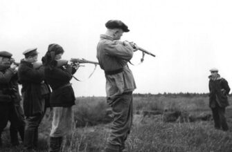 Партизаны расстреливают предателя